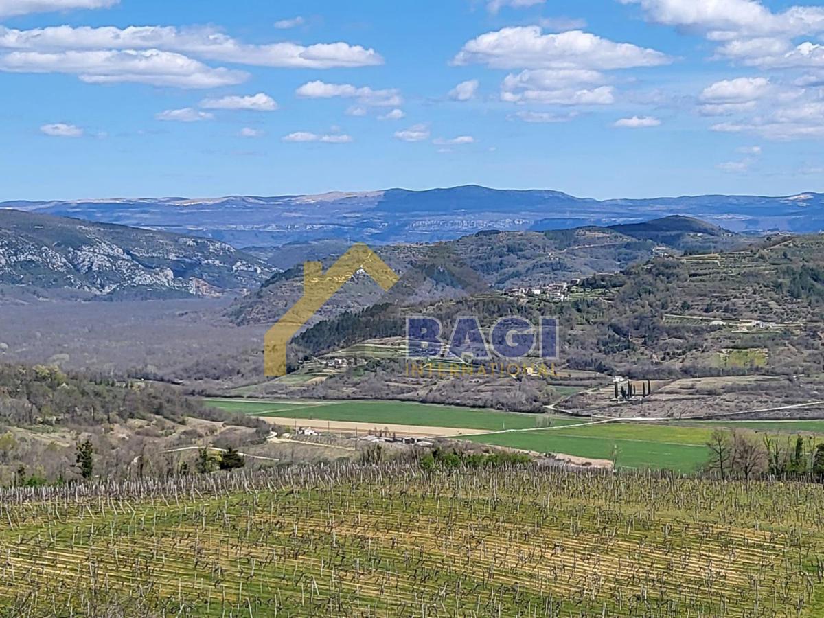 Terreno edificabile Rakotule, Karojba, 1.435m2