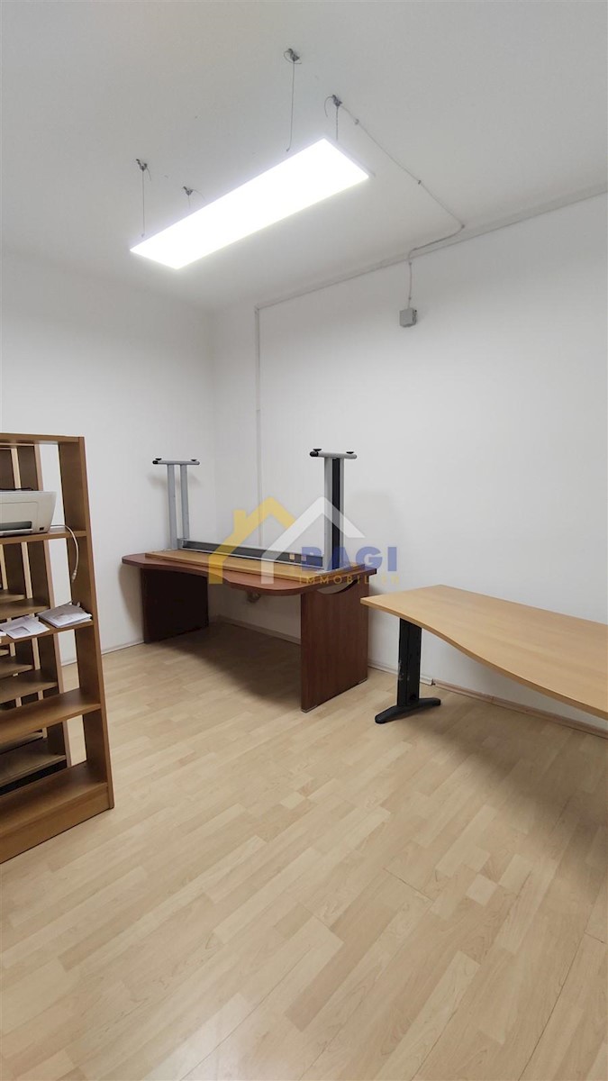 Commerciale Donji grad, Donji Grad, 75m2