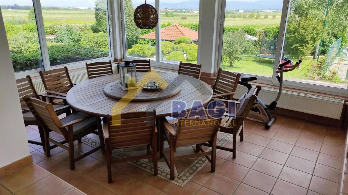 Casa Donji Stupnik, Stupnik, 580m2