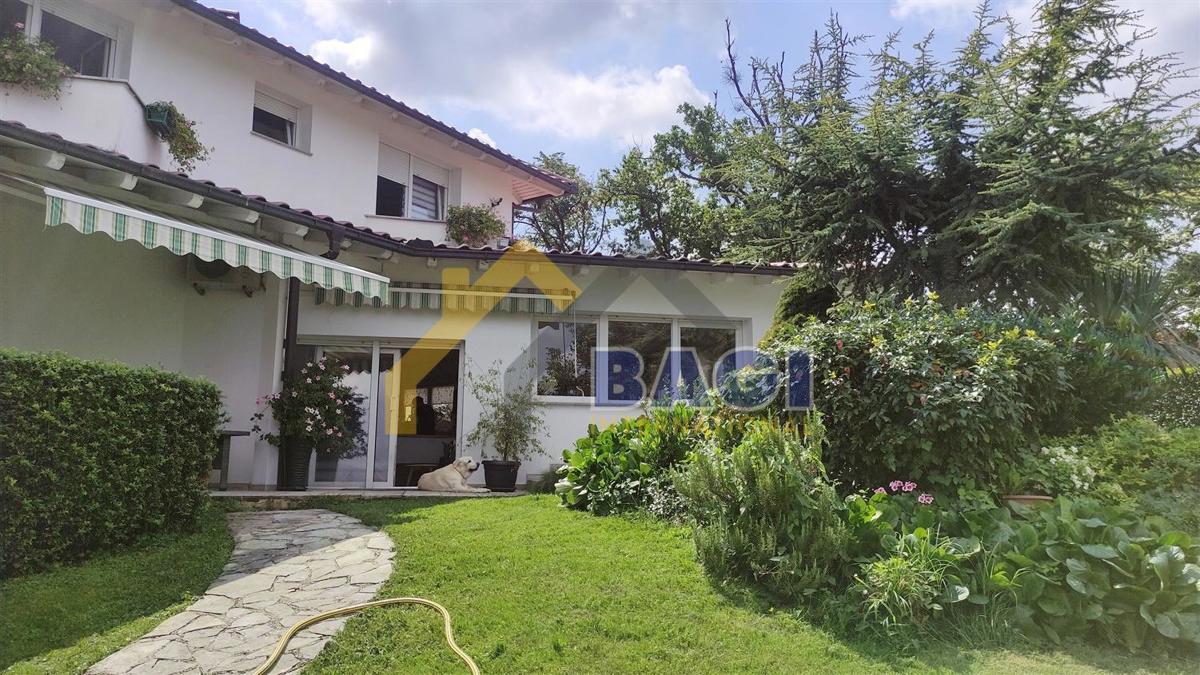 Casa Donji Stupnik, Stupnik, 580m2