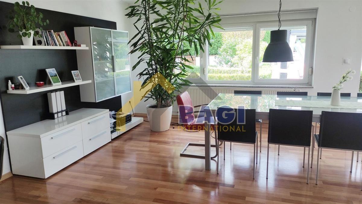 Casa Donji Stupnik, Stupnik, 580m2