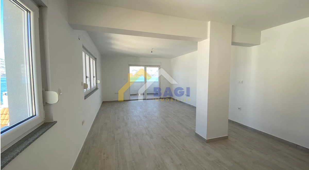 Appartamento Ljubač, Ražanac, 91,74m2