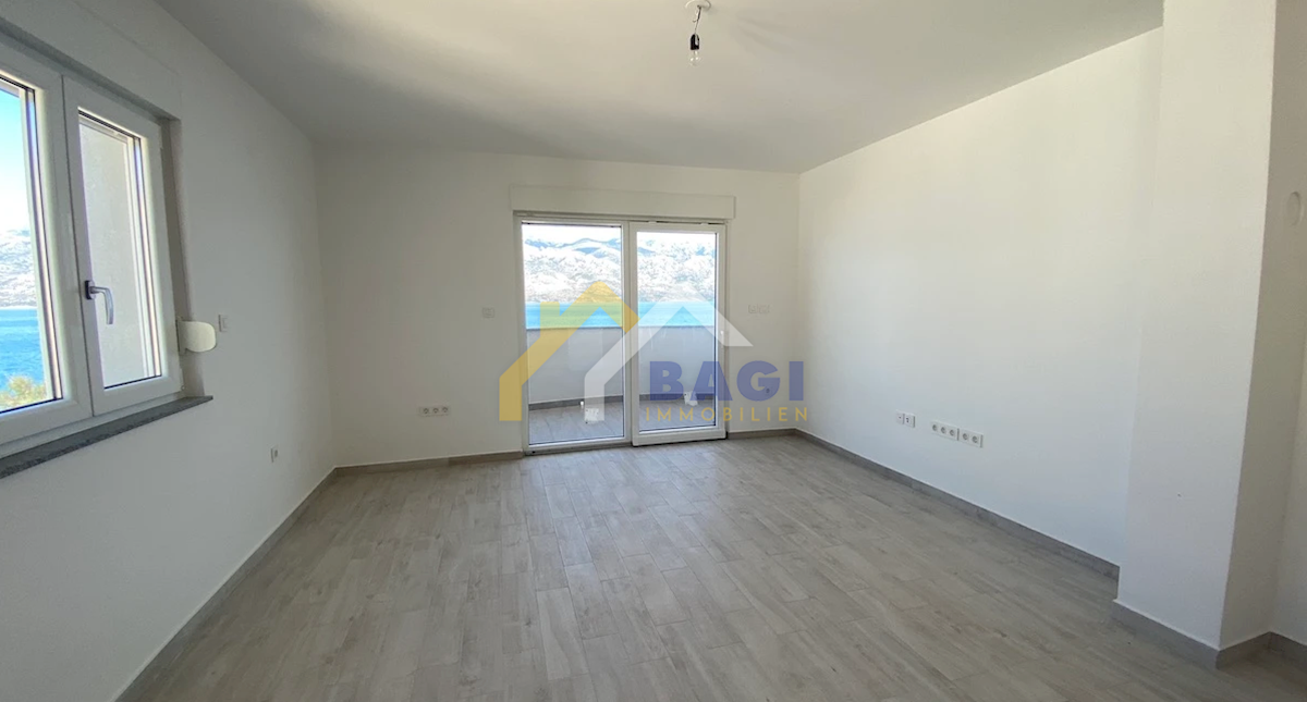 Appartamento Ljubač, Ražanac, 91,74m2