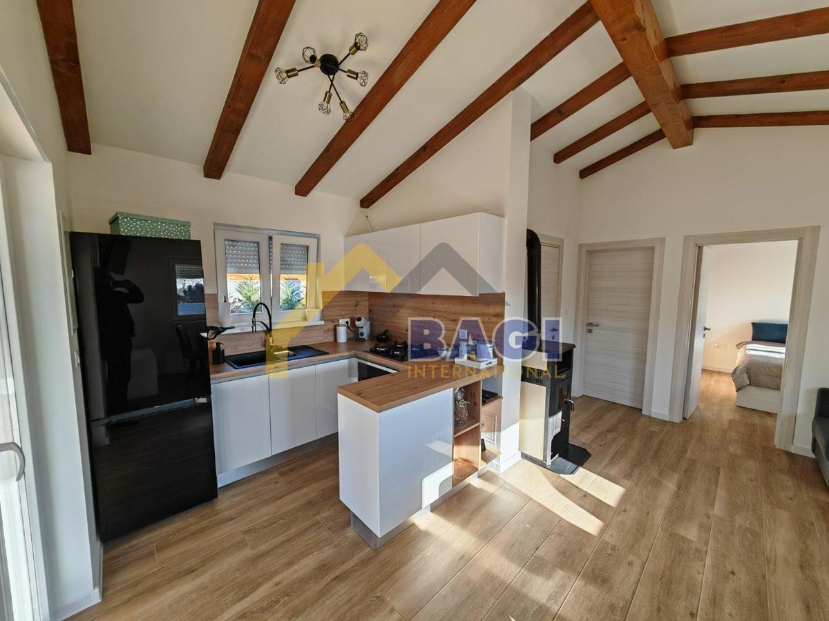 LOBORIKA PIANO TERRA 50m2+PERMESSO PER ALTRI 120m2