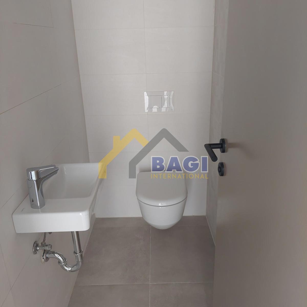 POREČ-Appartamento-di-lusso-piscina-2 posti auto-vista mare!