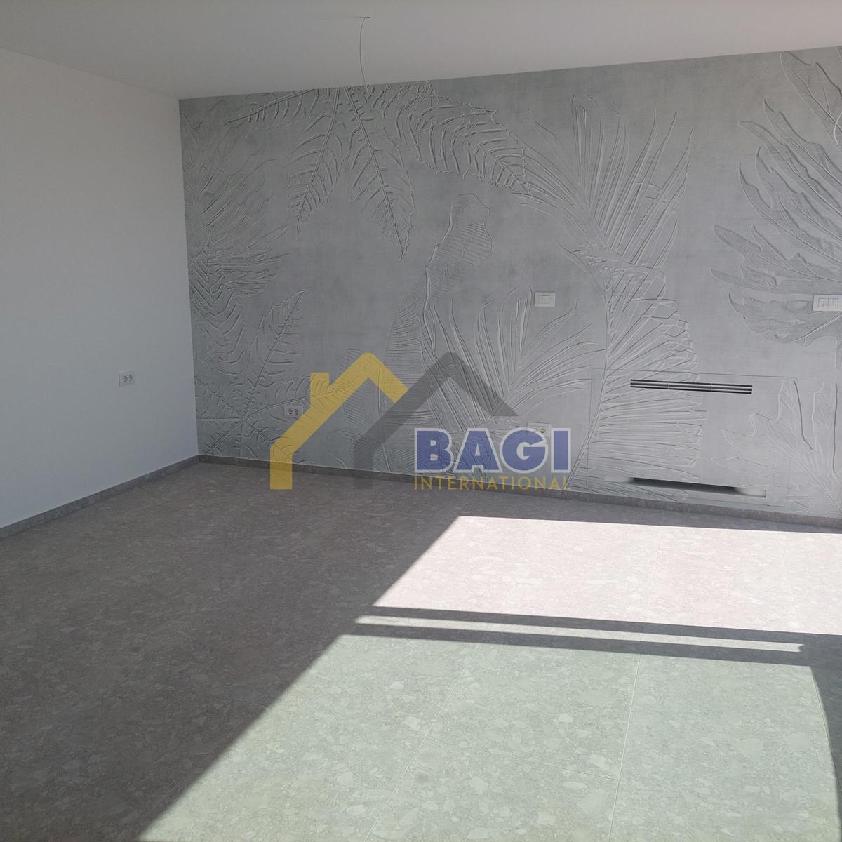 POREČ-Appartamento-di-lusso-piscina-2 posti auto-vista mare!