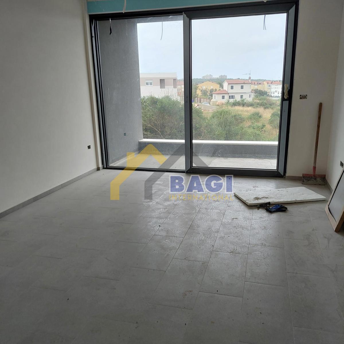Appartamento Pula 59,70m2 - Due camere da letto + 2 posti auto