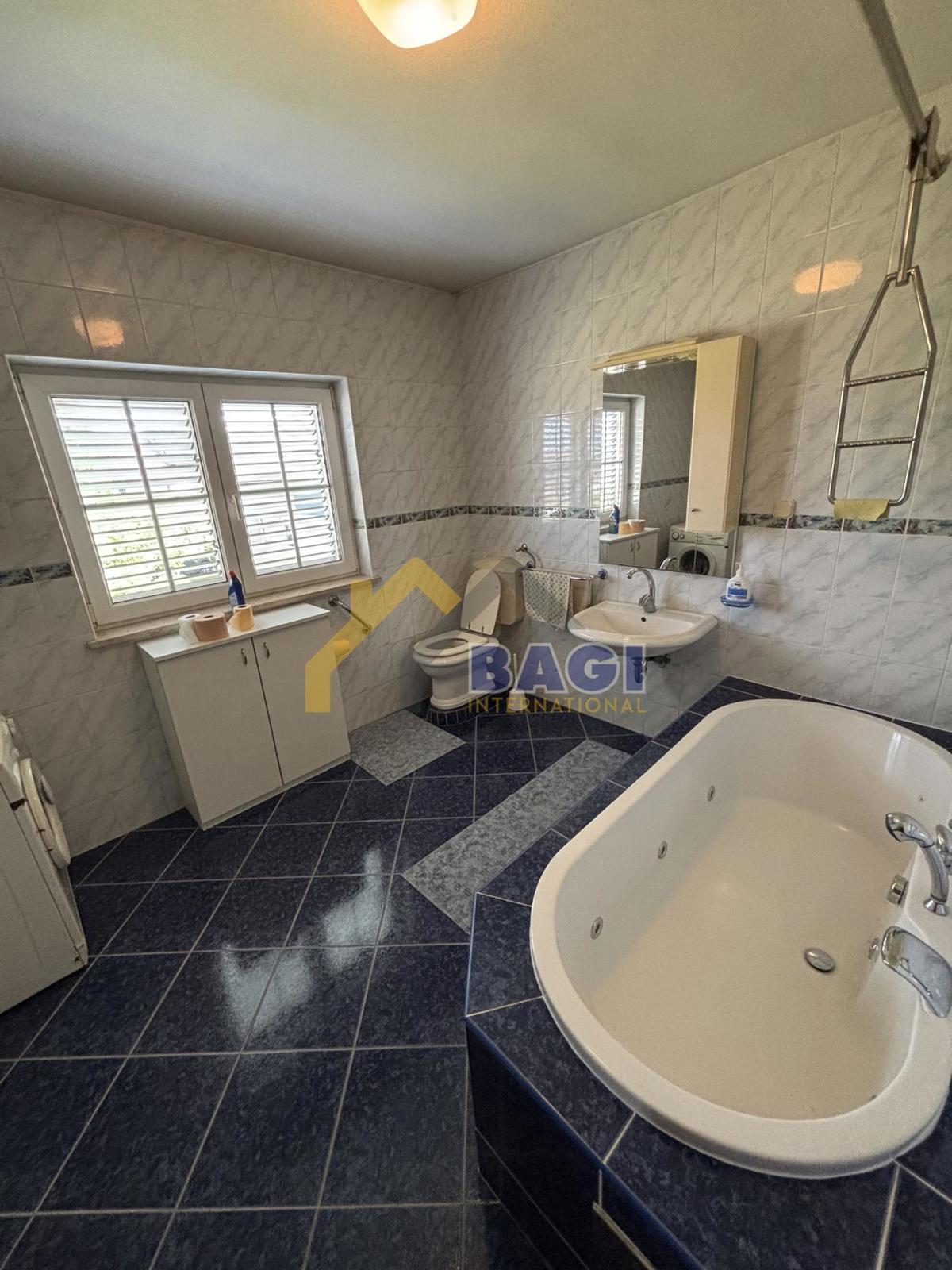 Casa Bratina, Pisarovina, 570m2