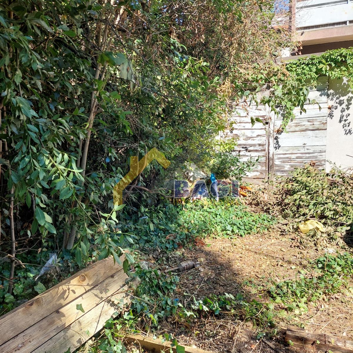 Pola-Centro-Terreno per condominio 511m2