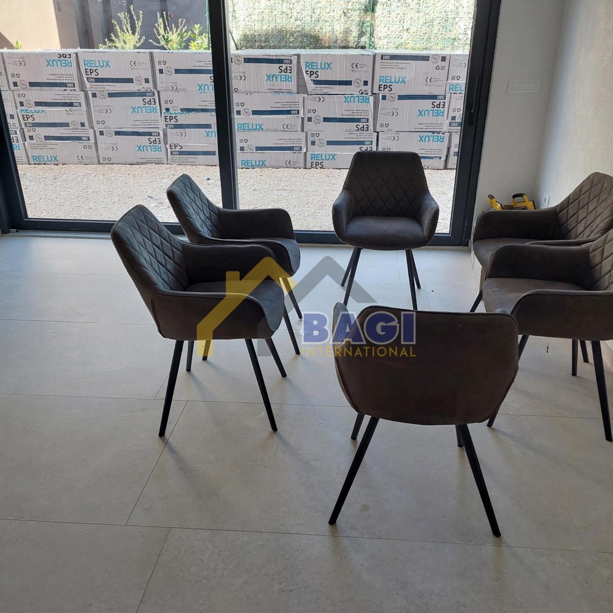 APPARTAMENTO A ROVINJ, A 500 METRI DAL MARE - 81,66 m2 - giardino 58 m2 - PARCHEGGIO