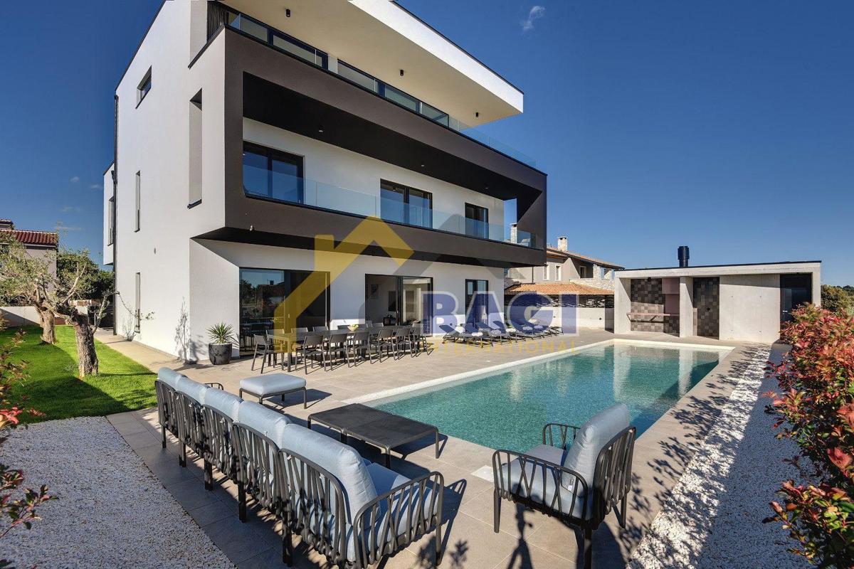 Casa Veli vrh, Pula, 470m2