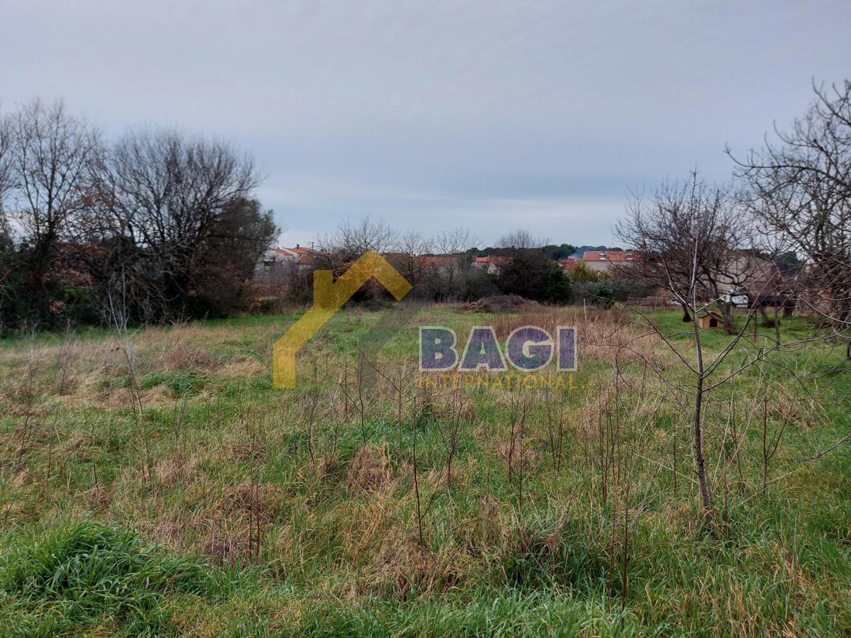 Terreno edificabile Busoler, Pula, 1.360m2