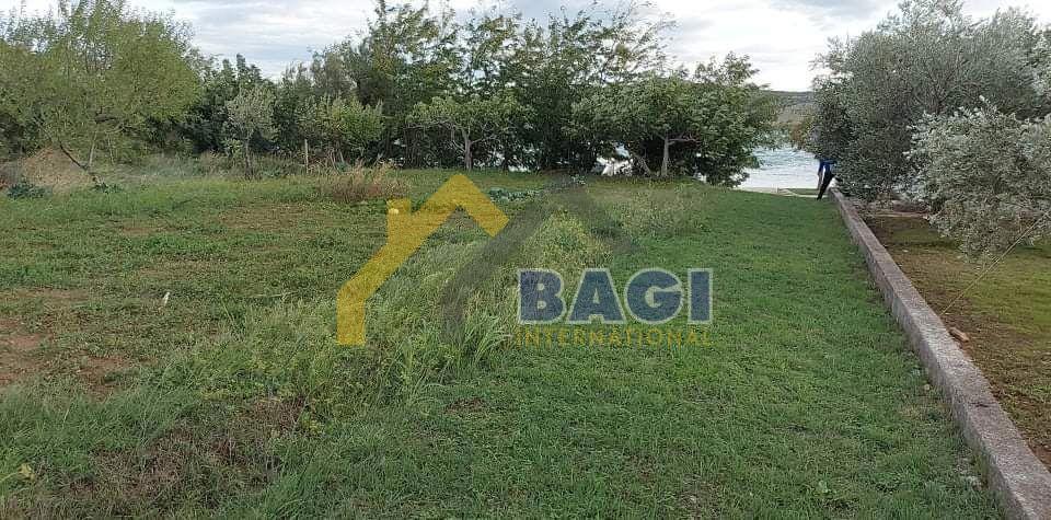 Terreno edificabile Posedarje, 2.200m2