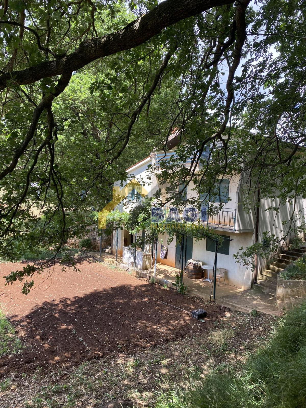 Casa Šišan, Ližnjan, 100m2