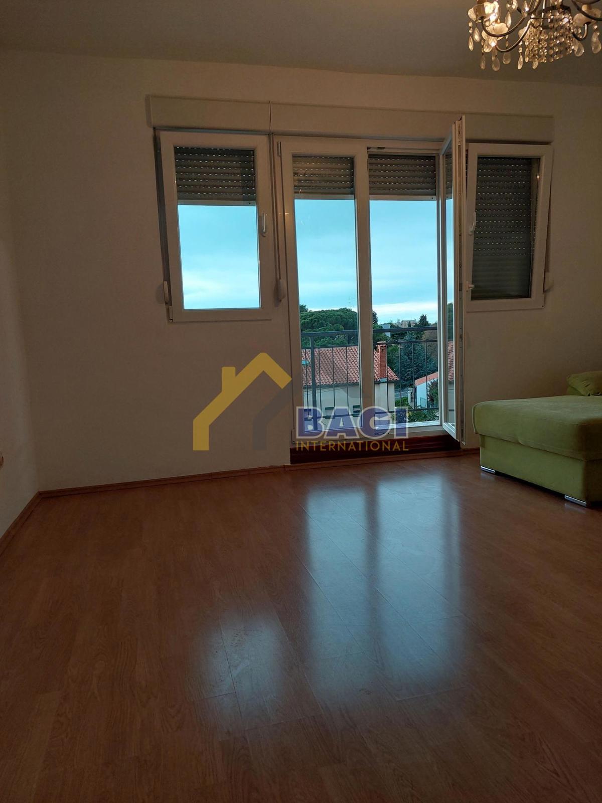 Appartamento Vidikovac, Pula, 110m2