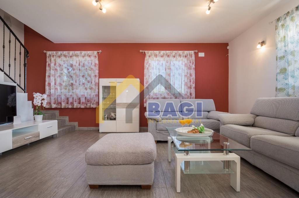 Casa Fažana, 180m2