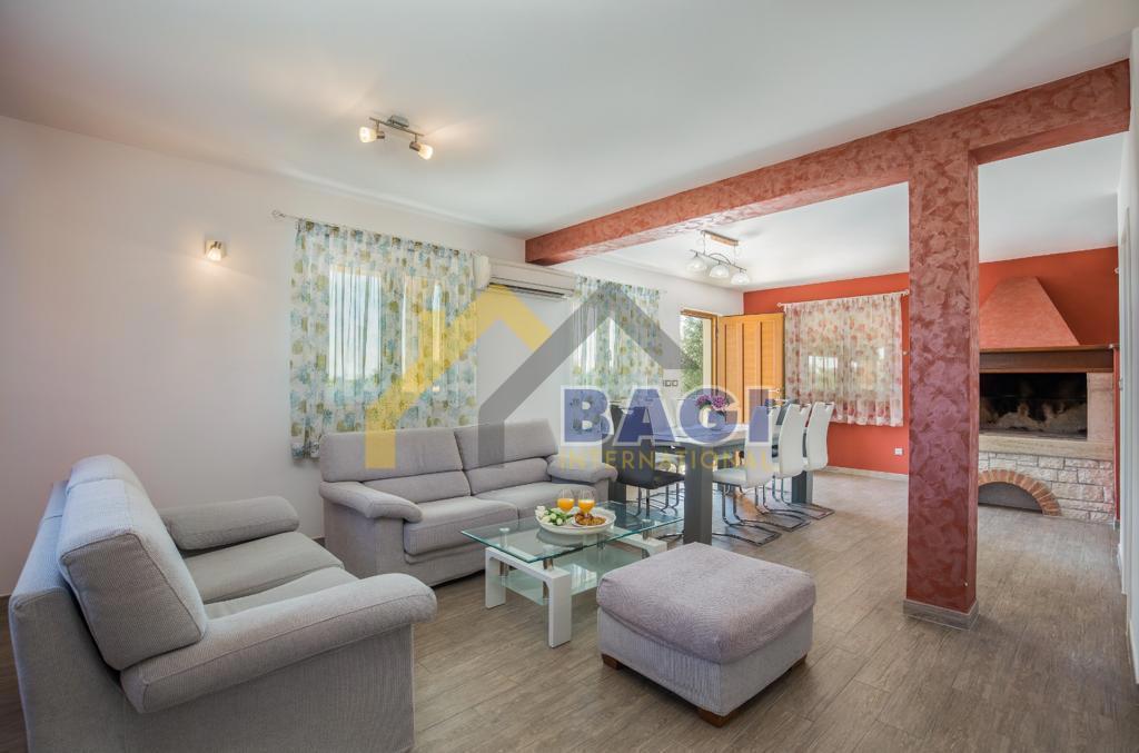 Casa Fažana, 180m2