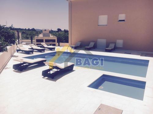 Appartamento Stara Novalja, Novalja, 624m2