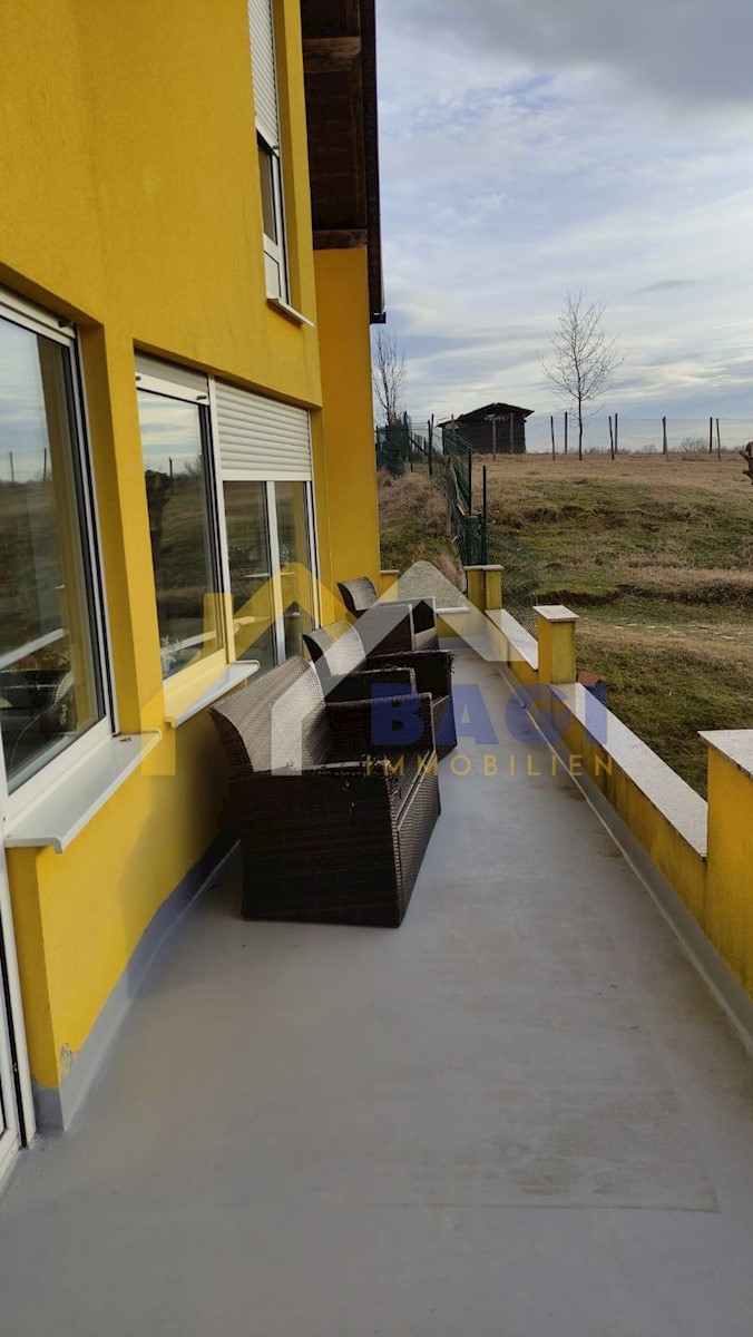 Casa Donji Prnjarovec, Križ, 120m2