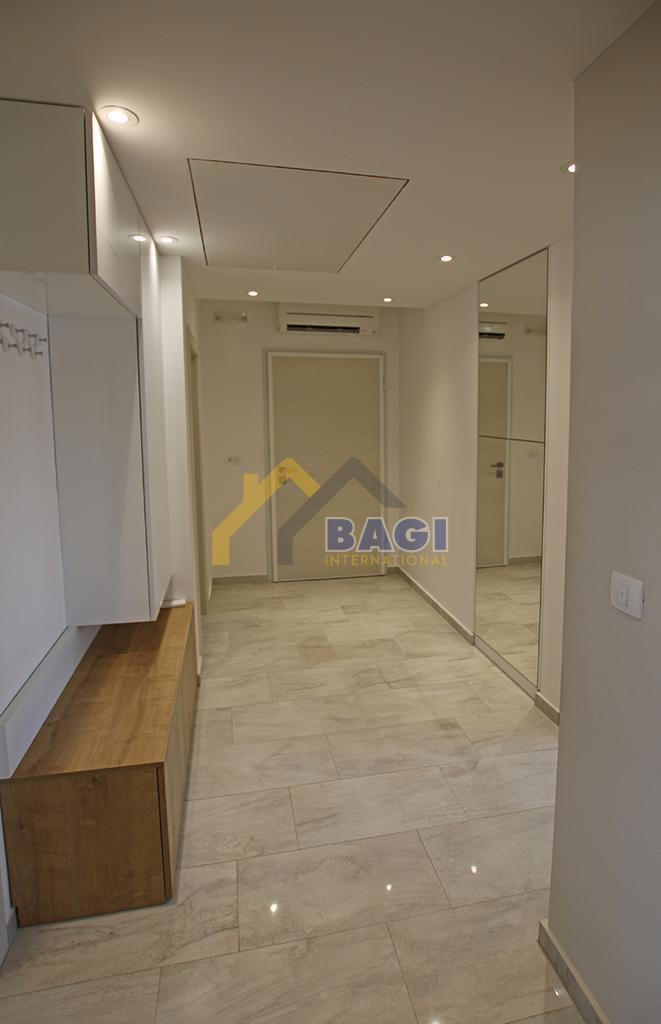 Appartamento di lusso 95m2-arredato-2 posti auto