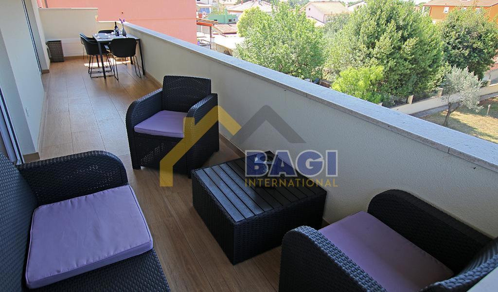 Appartamento di lusso 95m2-arredato-2 posti auto