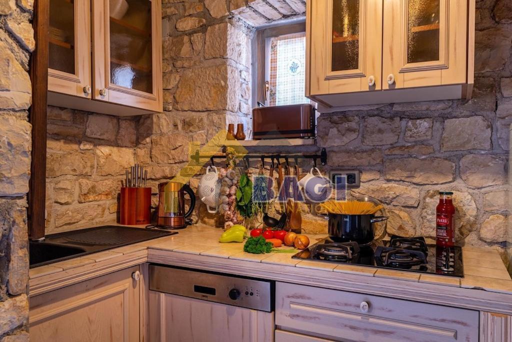 Casa Branimirova Obala, Zadar, 420m2