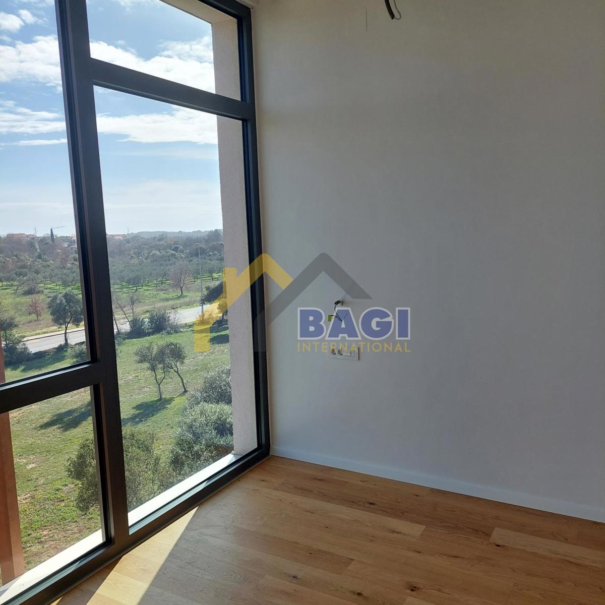 Rovigno-Appartamento-Giardino-Garage-Cortile-Parcheggio-Nuova costruzione