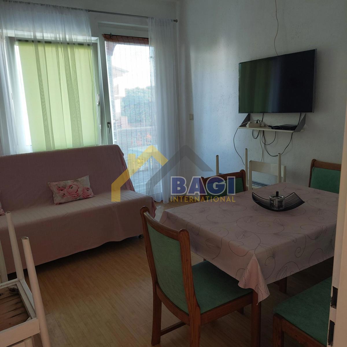 IN VENDITA ŠTINJAN CASA CON 4 APPARTAMENTI