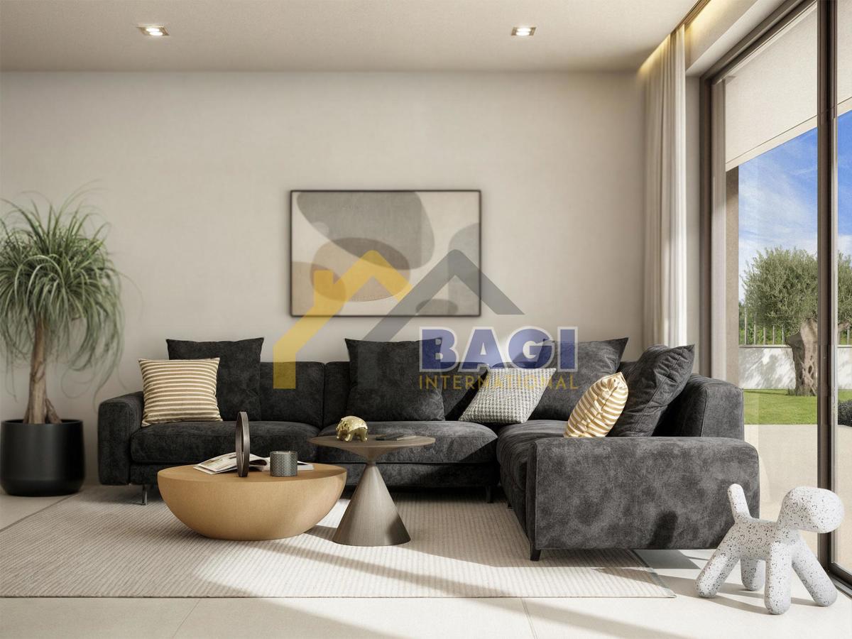 ROVIGNO - APPARTAMENTO DI LUSSO CON TERRAZZA SUL TETTO 237,75 m2