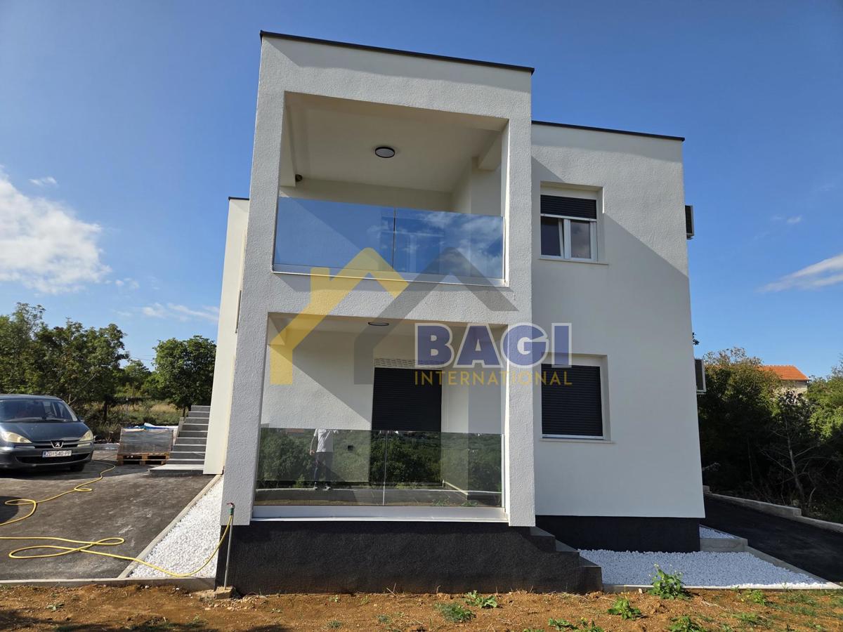 Casa Pridraga, Novigrad, 116,92m2