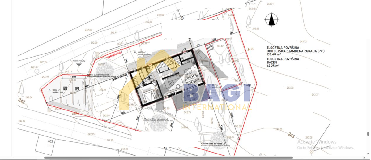 TERRENO EDIFICABILE NEI DINTORNI DI PARENZO CON PERMESSO DI COSTRUZIONE