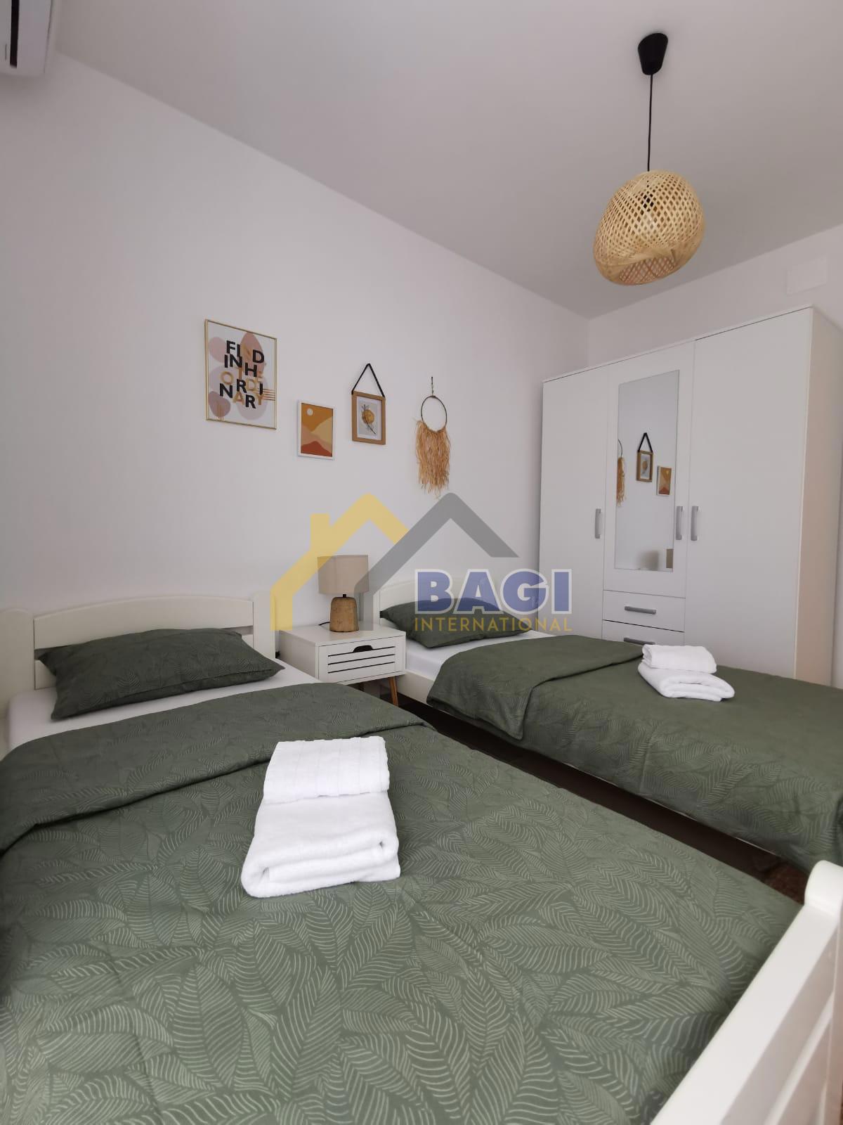 APPARTAMENTO A POLA CON DUE CAMERE DA LETTO 53m2 E GIARDINO DI 50m2Italia