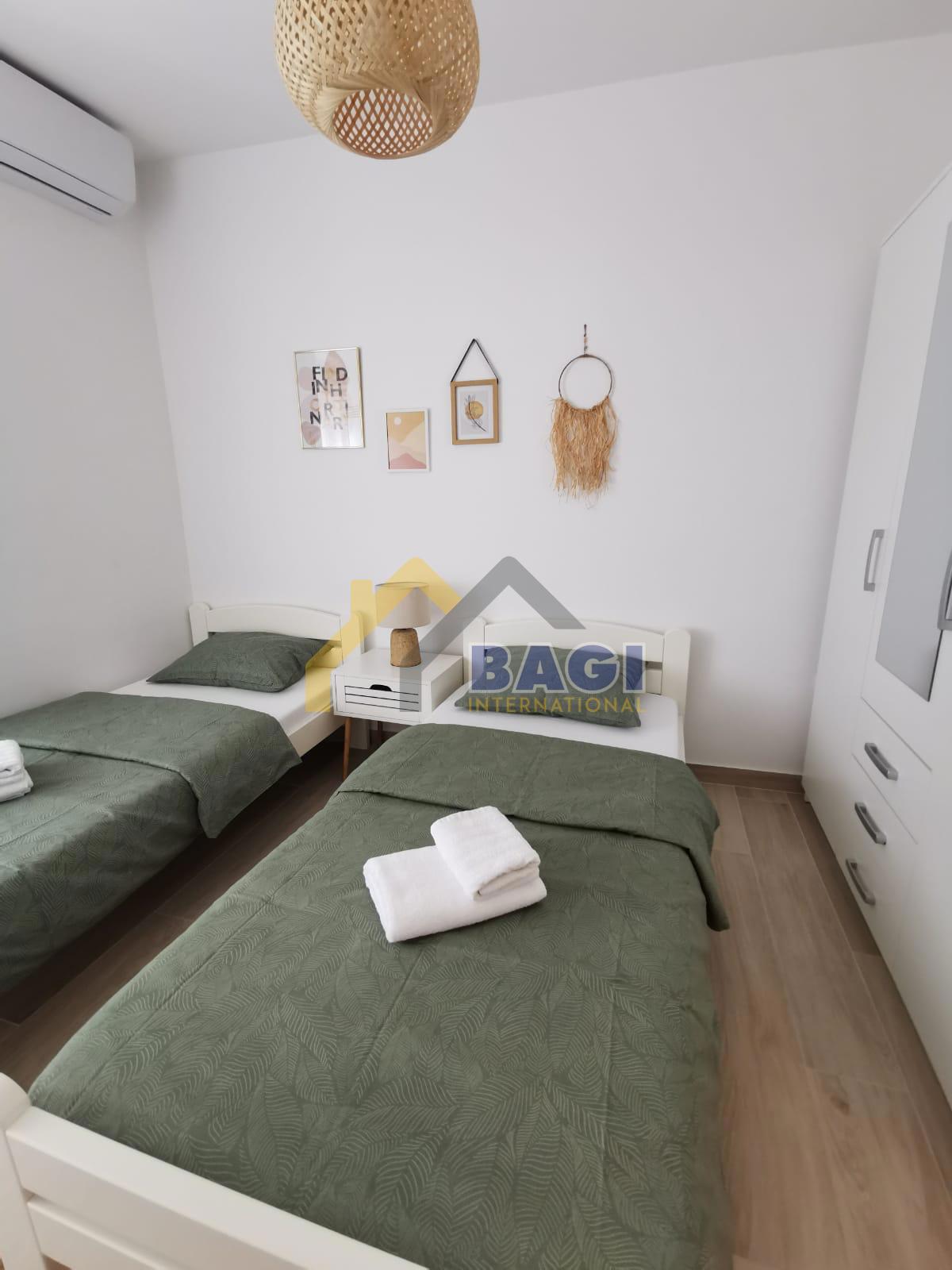 APPARTAMENTO A POLA CON DUE CAMERE DA LETTO 53m2 E GIARDINO DI 50m2Italia