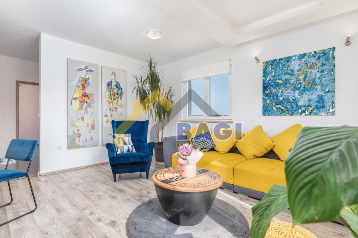 VALBANDON - appartamento duplex vicino al mare