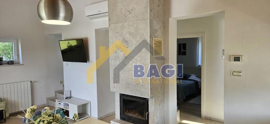 Casa con piscina – Sveti Petar u Šumi