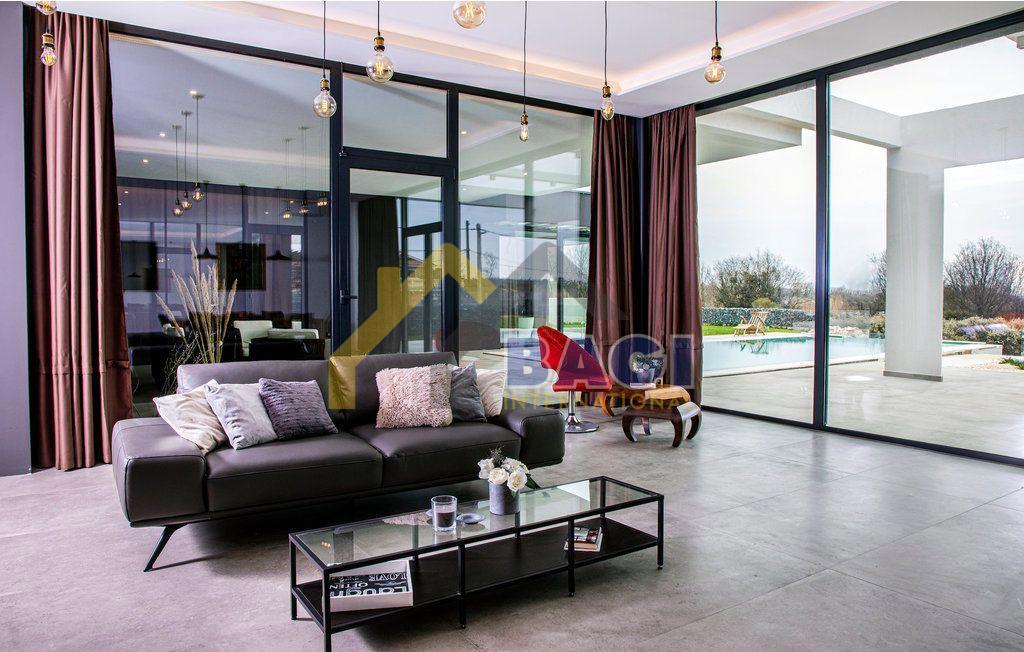 Casa Ližnjan, 400m2