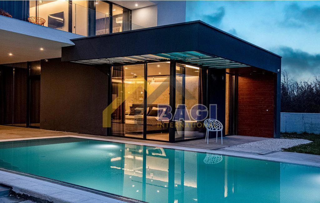 Casa Ližnjan, 400m2