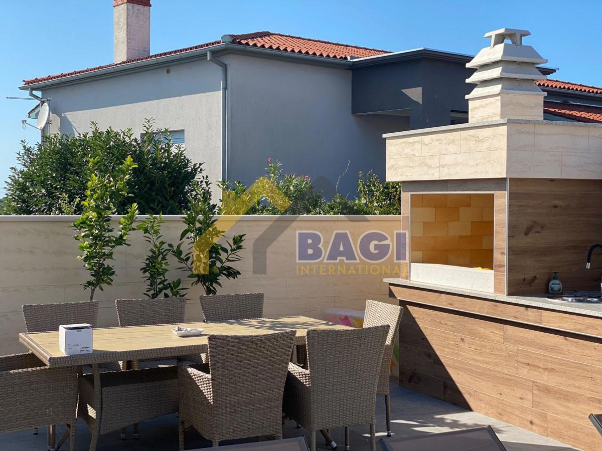 Casa Galižana, Vodnjan, 220,47m2