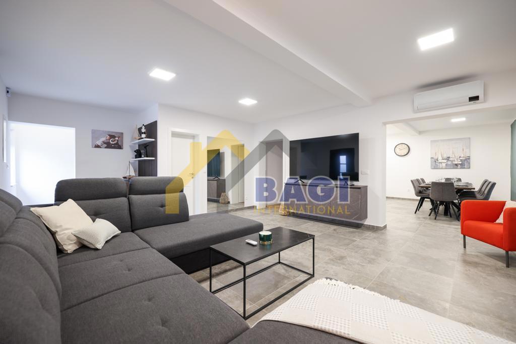 Casa Borik, Zadar, 300m2