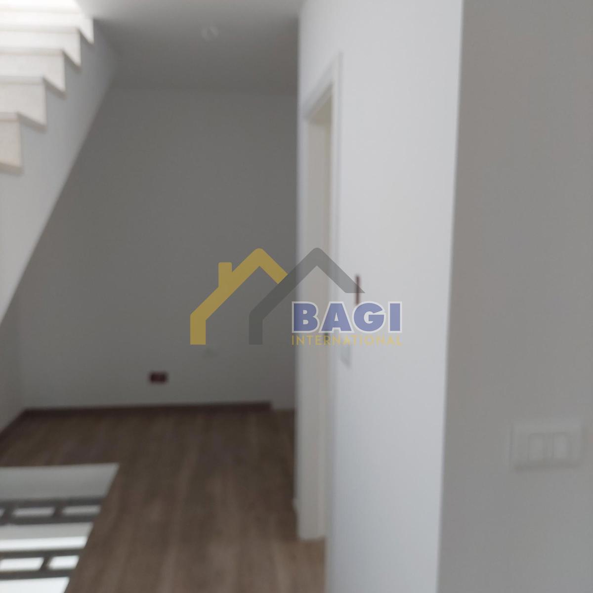 ESCLUSIVO - Ville duplex di lusso con piscine e vista mare