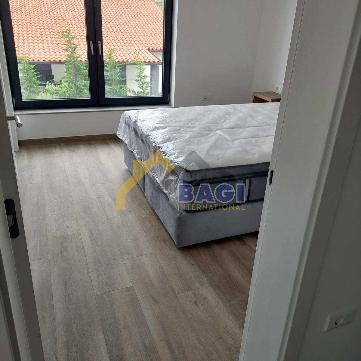 ESCLUSIVO - Ville duplex di lusso con piscine e vista mare