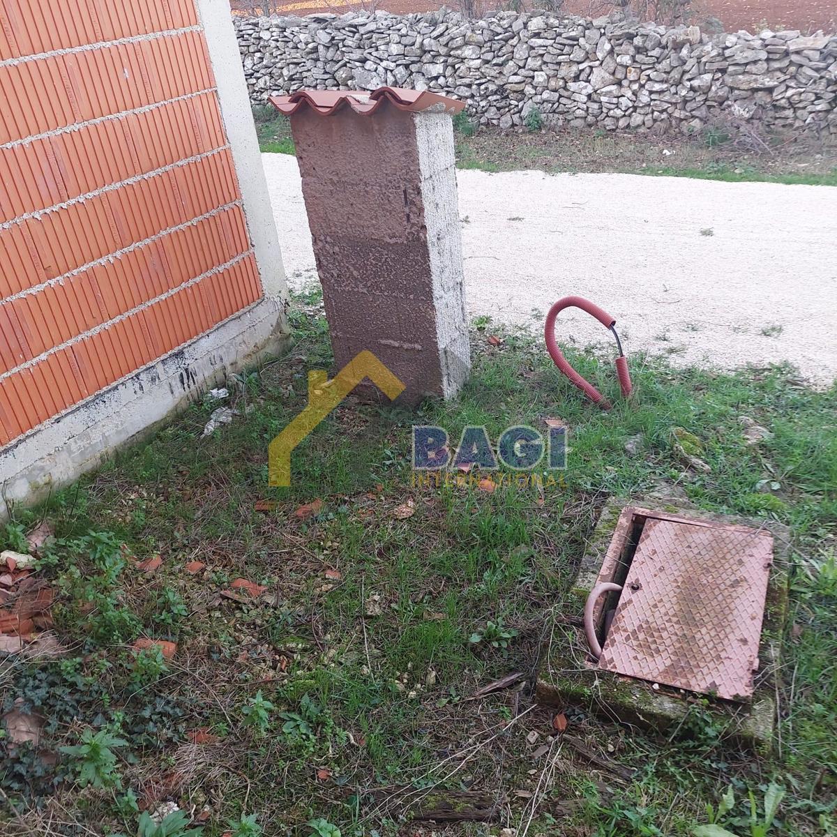 ISTRA - MARČANA Casa in fase ROH BAU