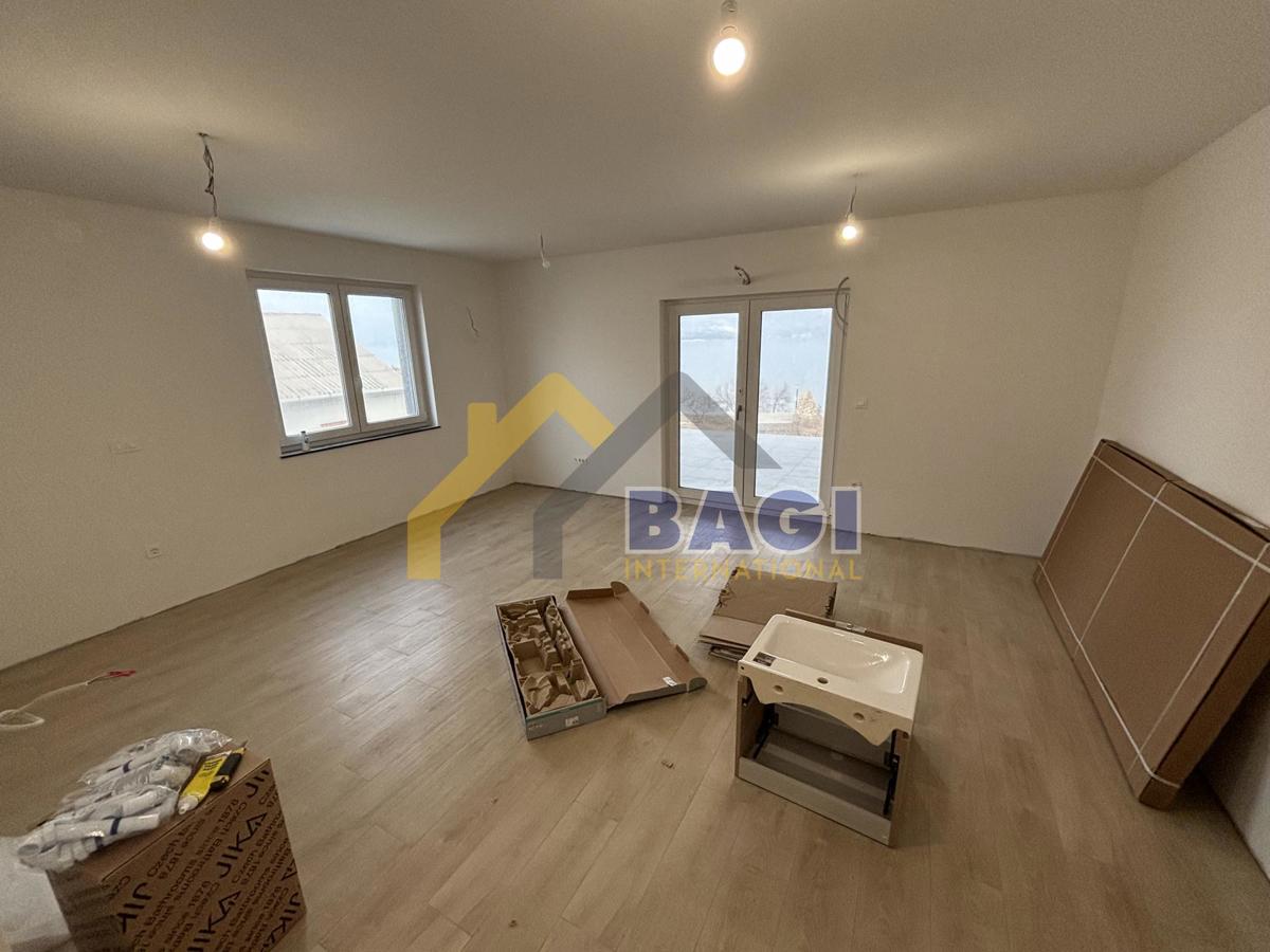 Appartamento Ražanac, 81,41m2