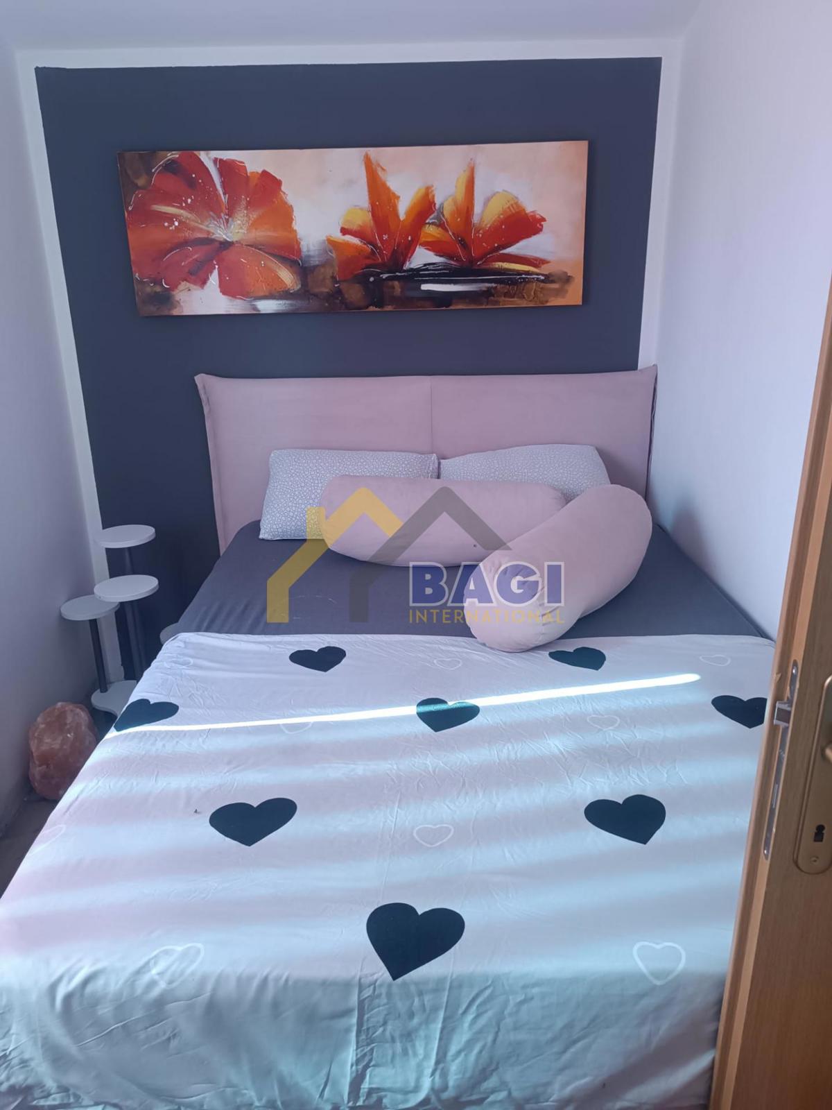 ISTRIA - LOBORIKA Casa con giardino e costruzione legalizzata