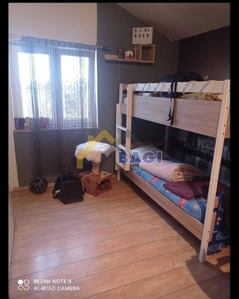 ISTRIA - LOBORIKA Casa con giardino e costruzione legalizzata