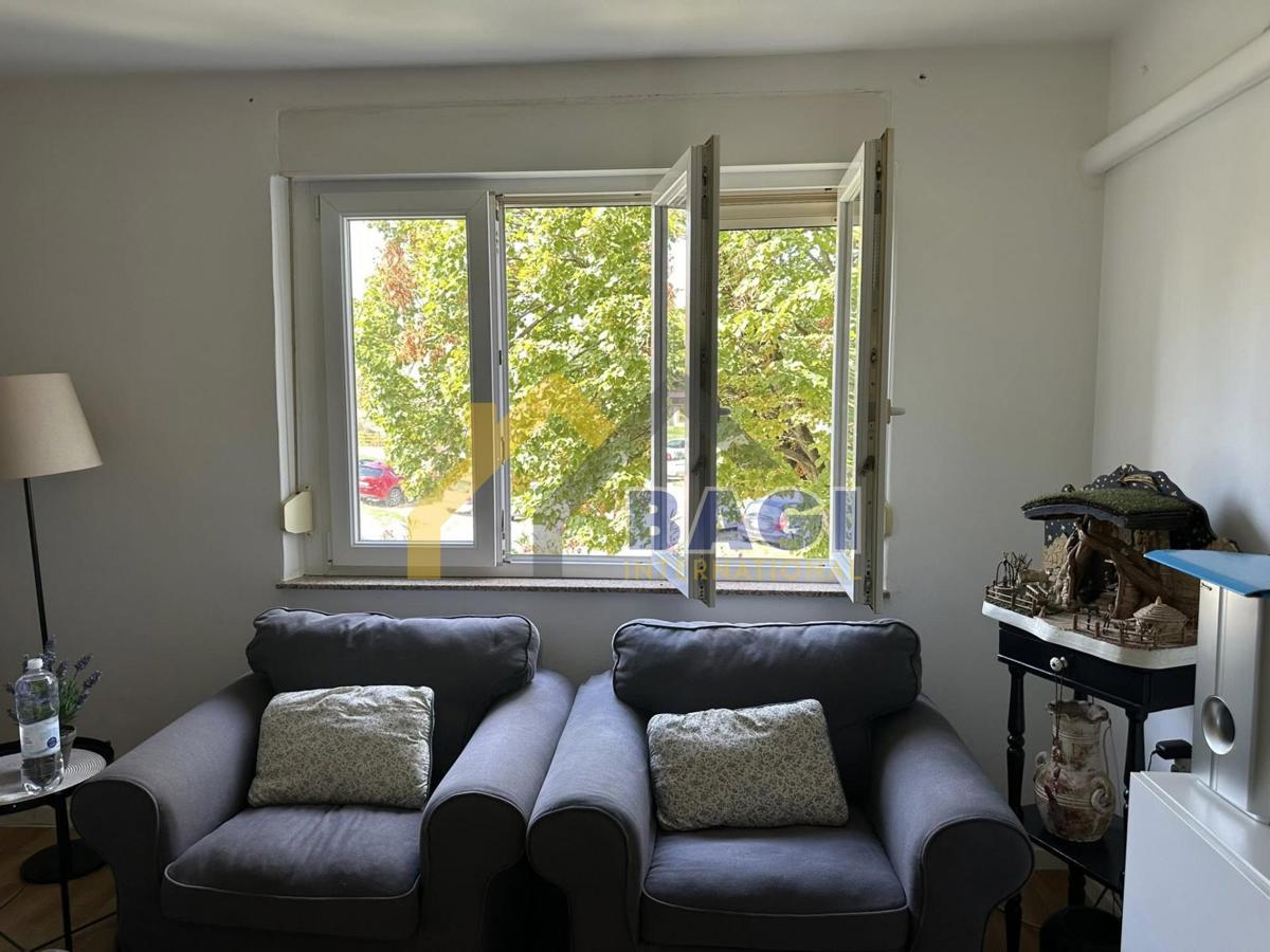 ISTRIA - POLA Appartamento in ottima posizione, al 1° piano