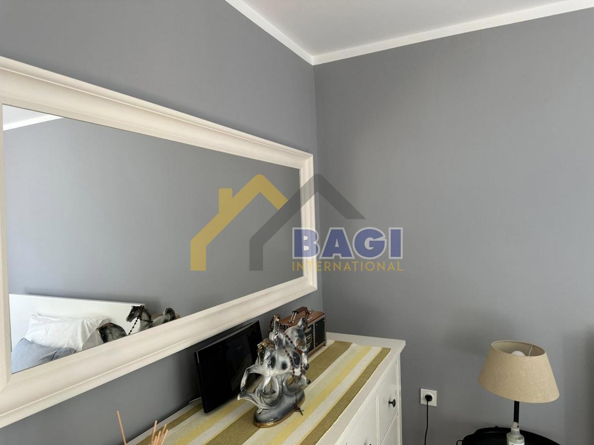 ISTRIA - POLA Appartamento in ottima posizione, al 1° piano