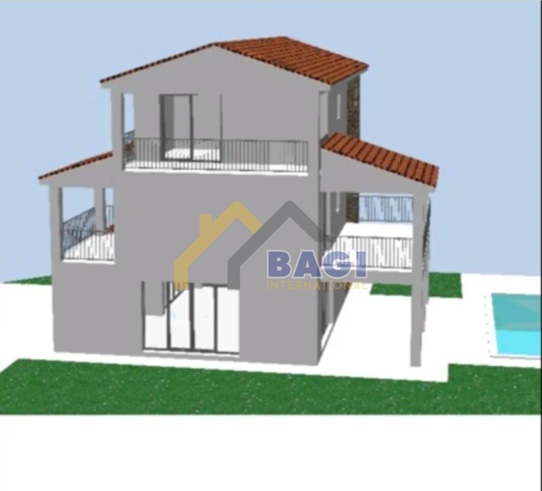 Vecchia casa in pietra d'Istria su un terreno di 493 m2