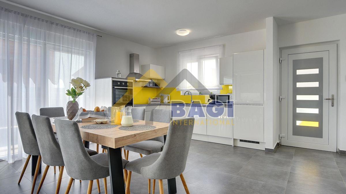 Lussuosa nuova costruzione con piscina! A soli 10 minuti da Pola