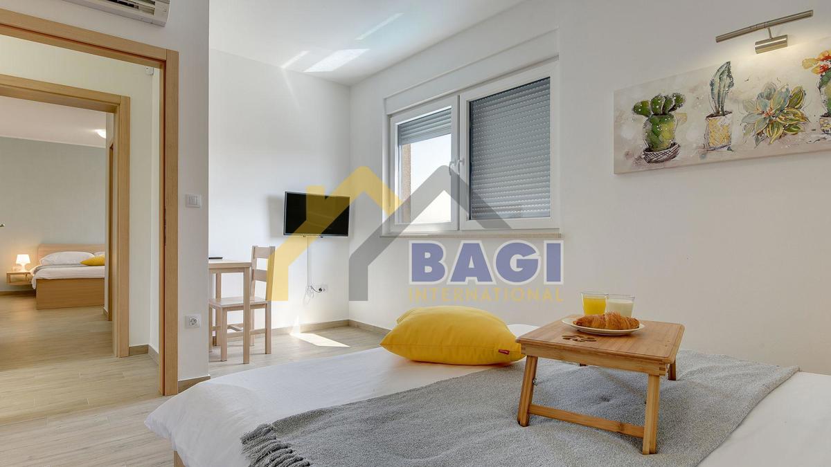 Lussuosa nuova costruzione con piscina! A soli 10 minuti da Pola